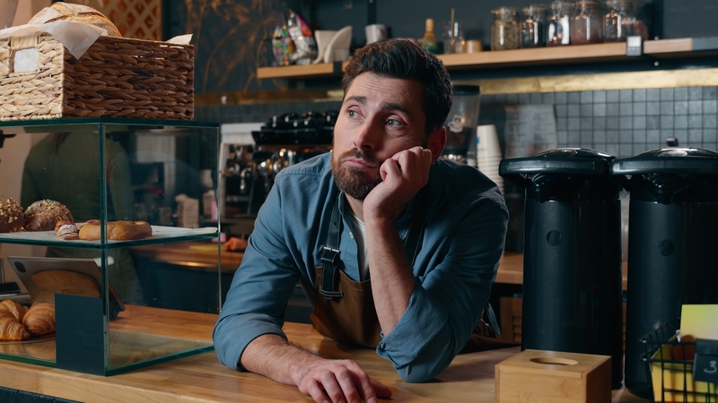 business owner upset becaause there are no customers